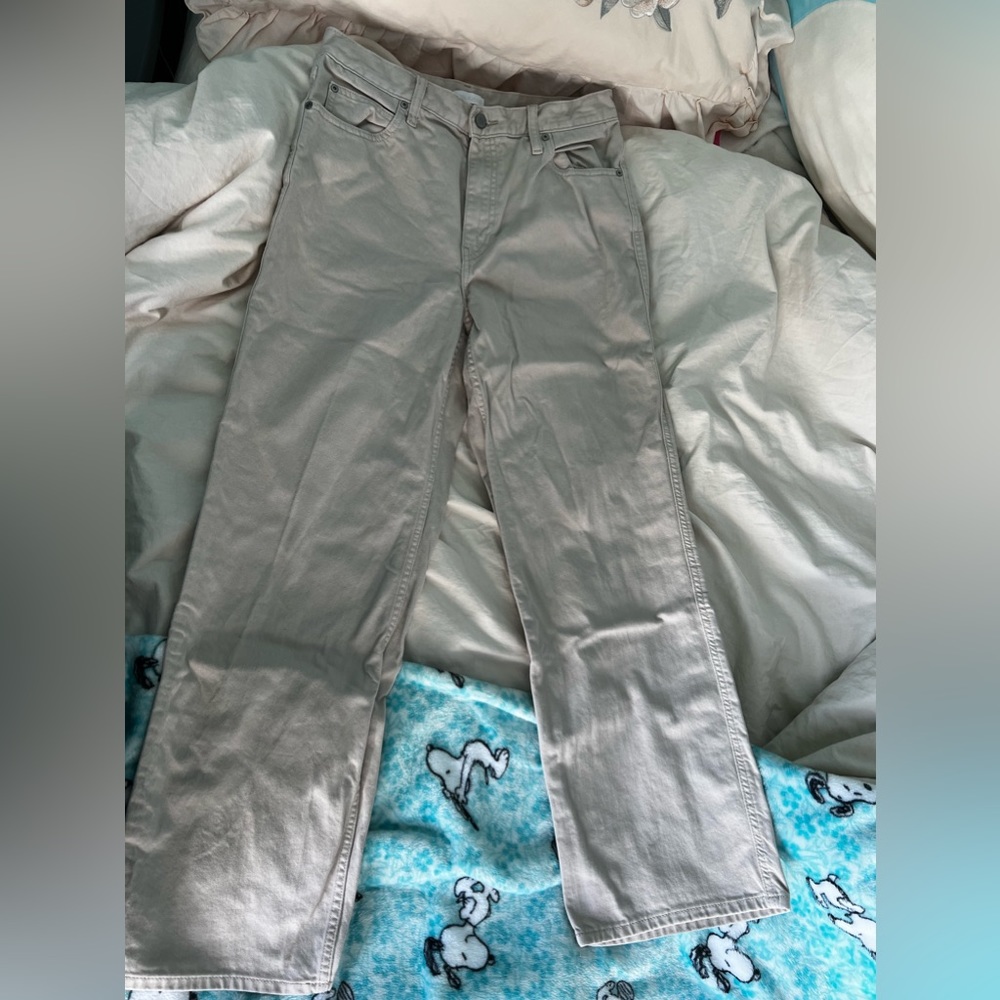 Uniqlo baggy wide leg jeans in the color 30 Natural
